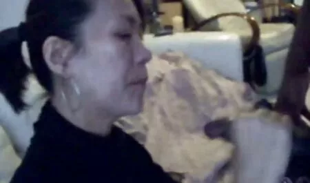 Bellezza sexy dai Capelli rossi si masturba video casalinghi hard italiani figa e cadde dalla sedia