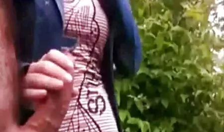 Segretario coppie hard Kiara Mia avvitare il suo capo al lavoro