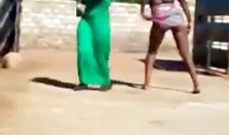 Bambino ha deciso di fare soldi e provini amatoriali hard invitare gli amici ad andare