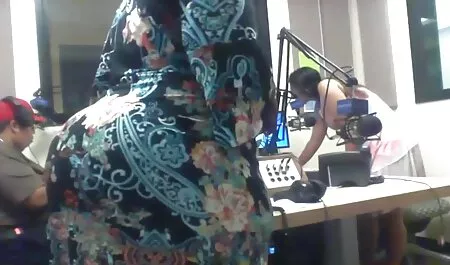 Ragazzo cornea pianta il grasso di pollo video hard casalinghe amatoriali nel retto di una ragazza russa