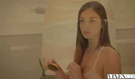 Il massaggiatore istruito come fare una donna video hard amatoriali casalinghi squirt