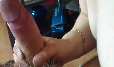 Asiatico Fanculo il bambino coppie amatoriali hard e dare lui sperma