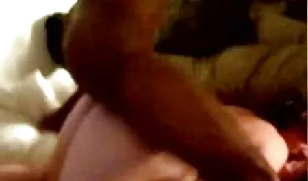 Doppia Penetrazione Con Slut Rossa In film hard amatoriali gratis Piscina