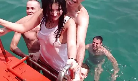 Pikaper con una svolta abile sulla bionda, mentendo a lui con film amatoriali pornografici tre scatole che lei è un agente TV, portare quel bambino in ufficio e iniziare a sparare e il suo cazzo