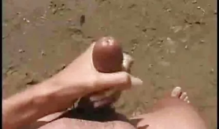 Sedurre il suo capo con un tono del genere, lei era con forte per il suo cazzo sul divano, e poi quando la sua forza non è più a sinistra, la ragazza seduta sulla parte superiore del suo film hard amatoriali gratis pene e continuare a divertirsi.