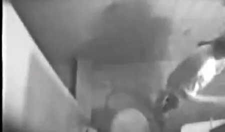Il boss assunto Freddie Asia per lavorare e il suo video hard gratis italiani amatoriali cazzo sul tavolo