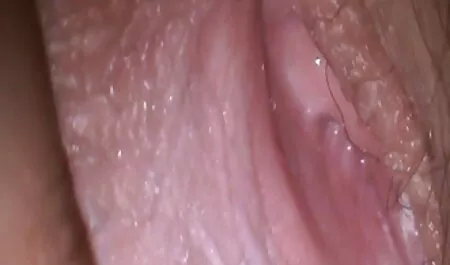 Ragazza tatuato carino così incasinato film porno amatoriali gratuiti