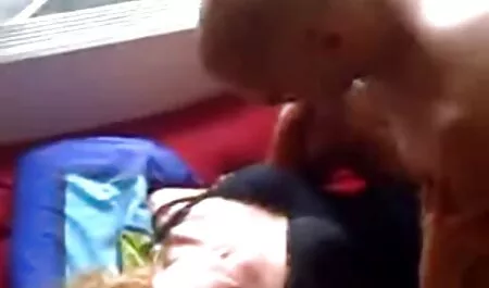 Le ragazze scelgono una prostituta per il video hard amatoriali napoletani suo fidanzato