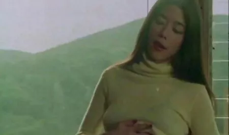 Un video amatoriali pornografico sexy brune la splendida venuta al club chiuso per una gangbang grande