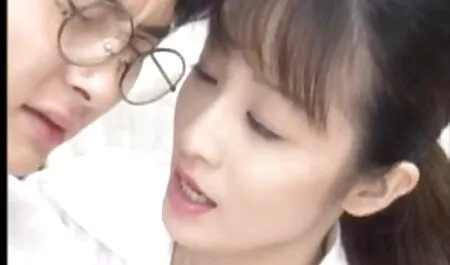 Bionda flessibile sedurre il suo video porno amatoriali napoletano allenatore