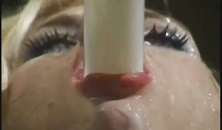 Madre bionda spinto il pene film porno amatoriali completi nel culo