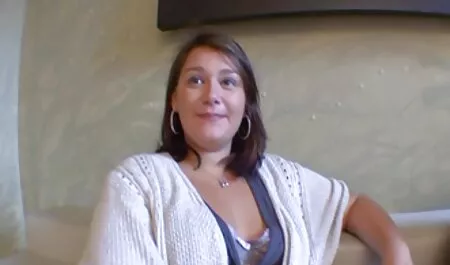 MILF che afoso davvero voglia di pollo un video hard amatoriali fatti in casa massaggiatore ragazzo
