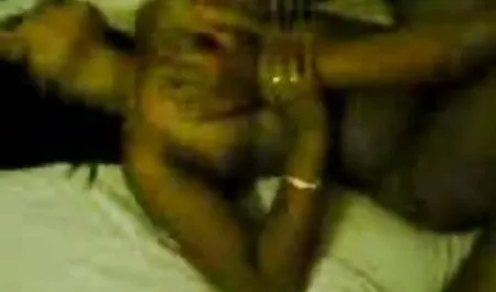 Una pubblicità insolita per una macchina, cagna procace ha elogiato la macchina era molto confortevole video hard italiani amatoriali e ci si può divertire in esso, fare sesso con uomini sexy